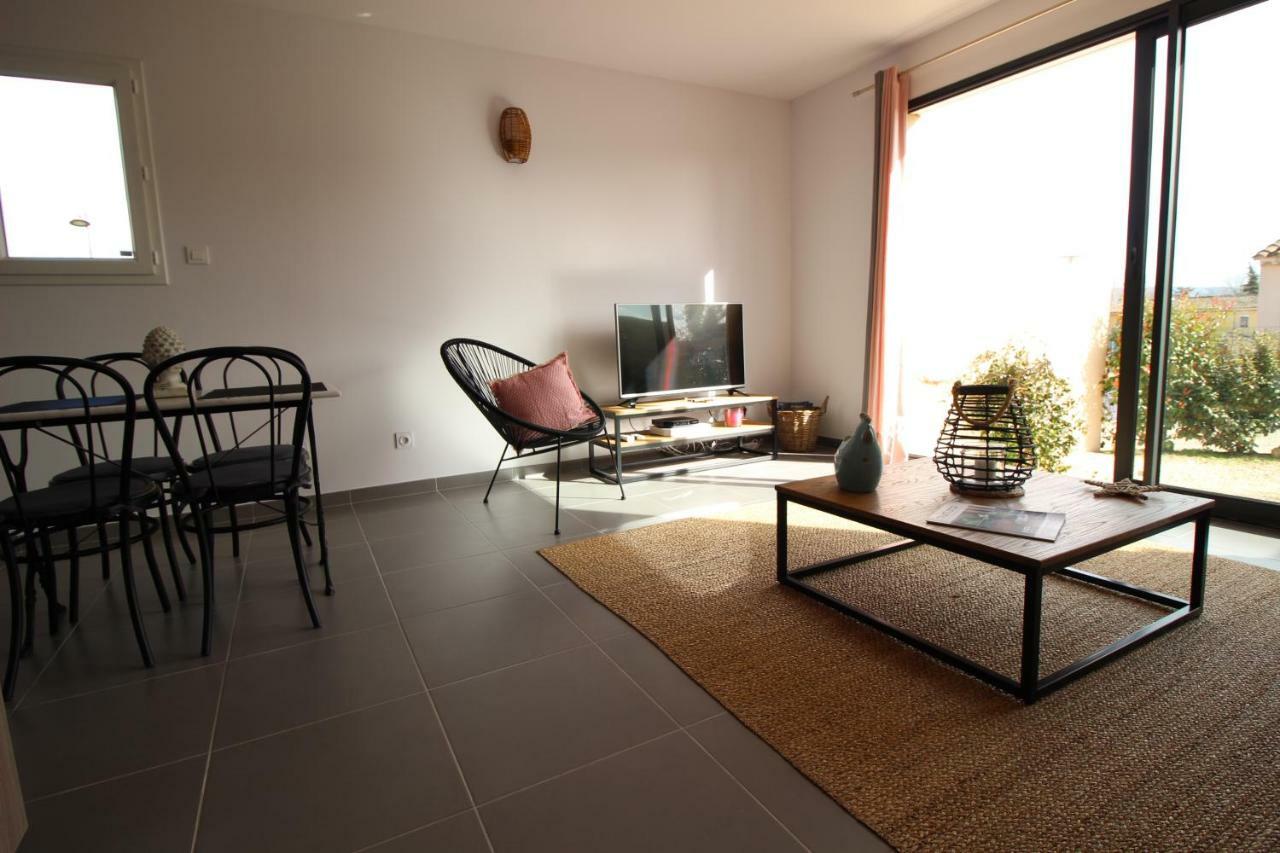 Villa Le Clos de la Montagnette - Maison avec parking et jardin à LʼIsle-sur-la-Sorgue Extérieur photo